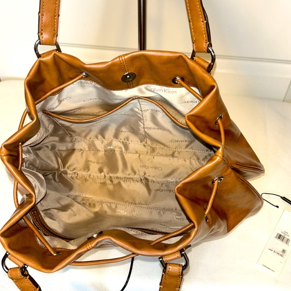 Calvin Klein Lapis Drawstring Tote Caramel Color Genuine Leather - Picture 6 of 11